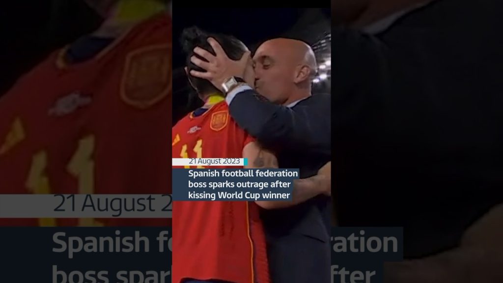 Spanish football boss criticised for kissing World Cup winner #football #fifawwc #hermoso #rubiales